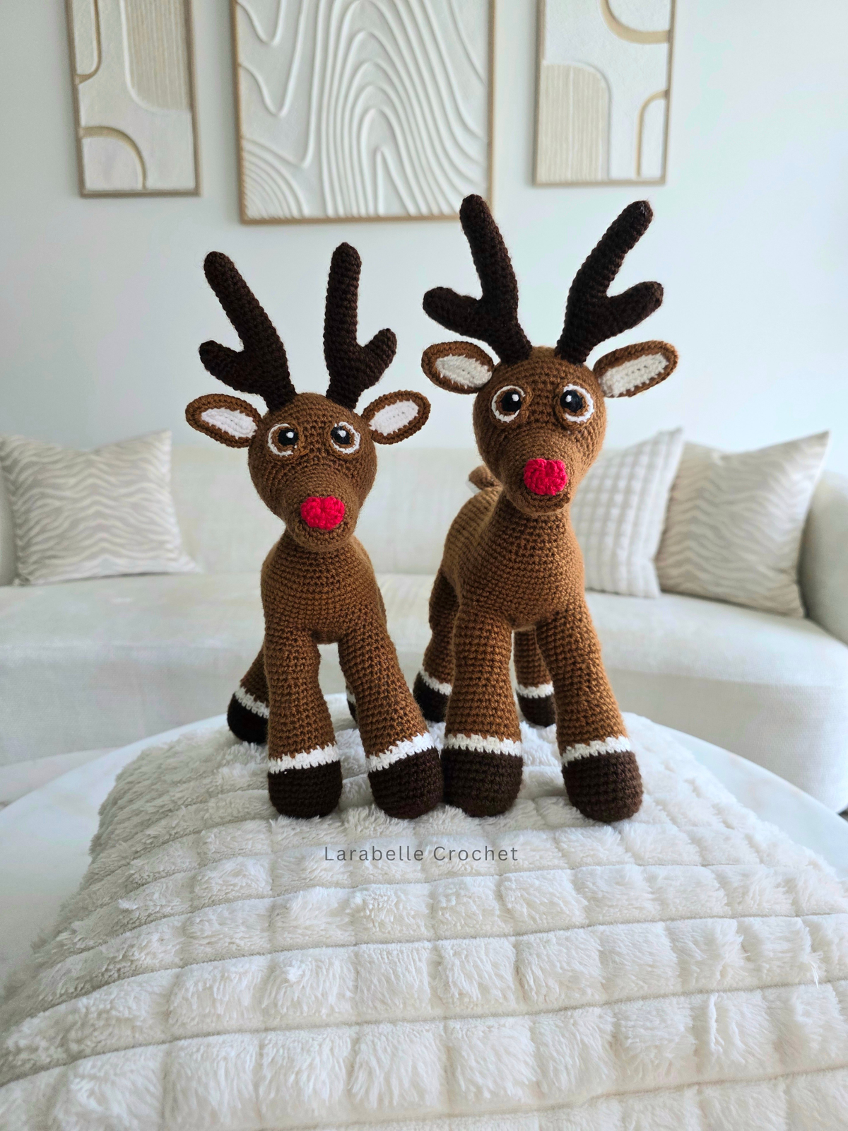 Front view of reindeer crochet amigurumi